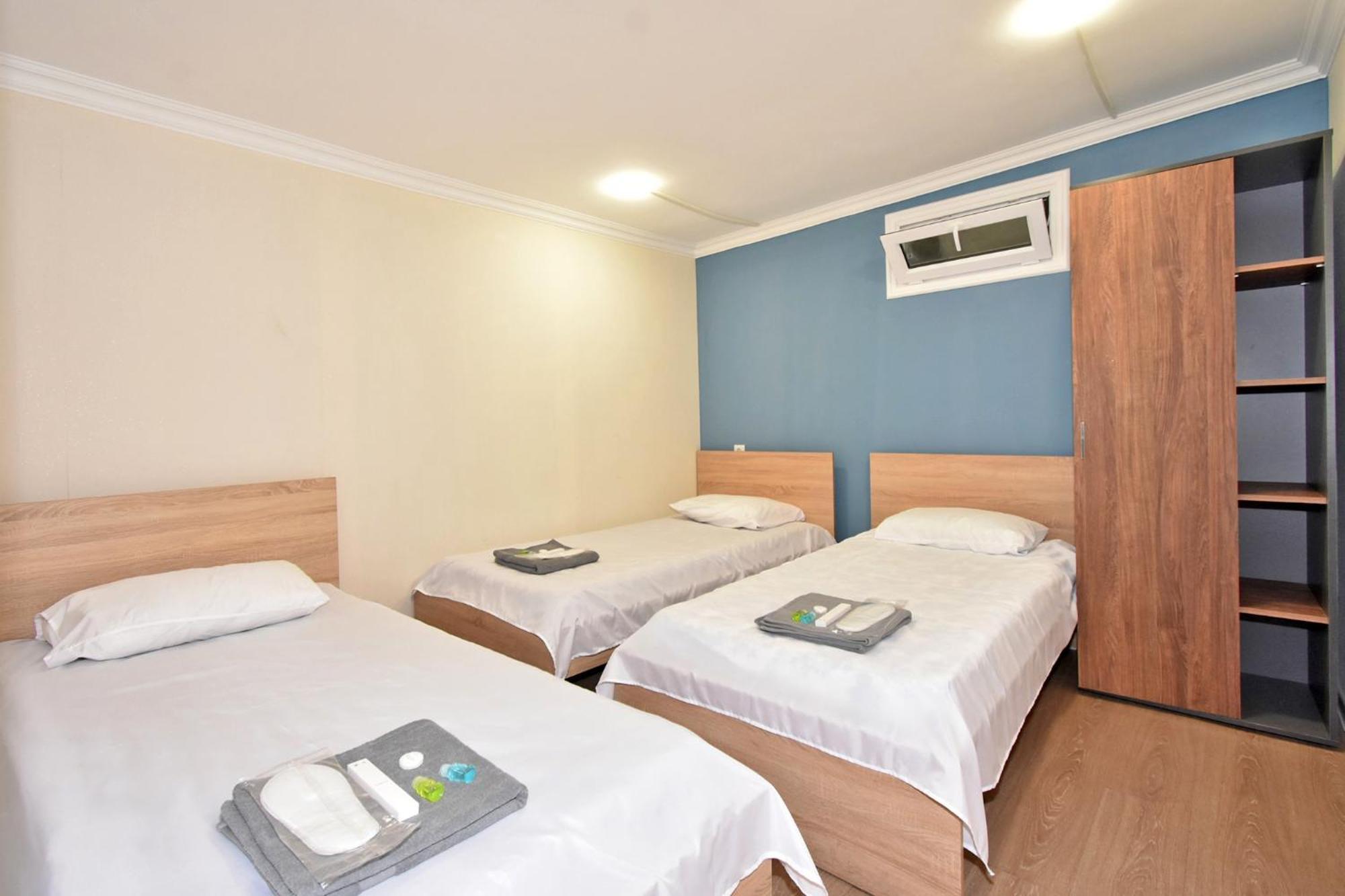 Hotel Aaaa Erivan Exterior foto